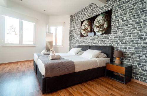 Thissio Hotel | The Athens Version Luxury Suites