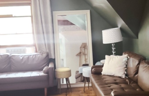 Champaign Apartment | The Attic: 2br - 1bth - 4 guests