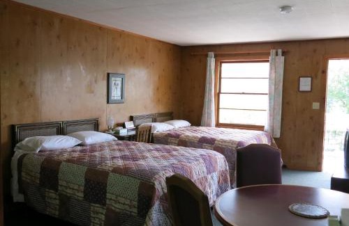 Lake George Hotel | The Austin Inn