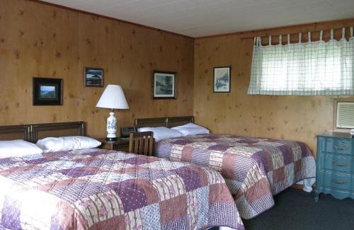 Lake George Hotel | The Austin Inn