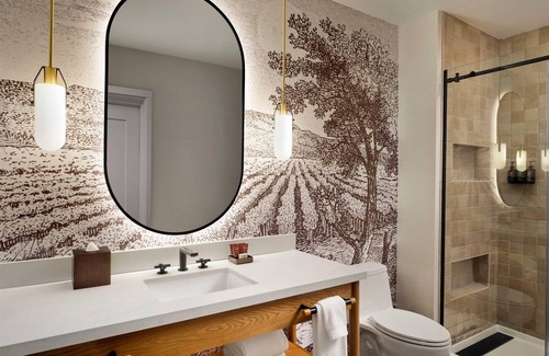 Paso Robles Hotel | The Ava Hotel Paso Robles, Curio Collection By Hilton