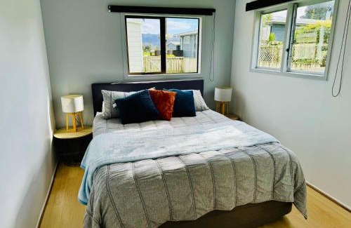 Whitianga House | The Bach - Spa Pool, Pets, Scooters & Family Friendly