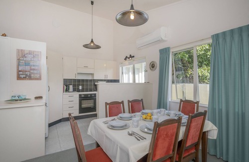Whangamata House | The Bach - Whangamata Holiday Home
