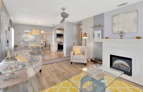Greater Pinellas Point House | The Bahama Breeze - Sleeps 6