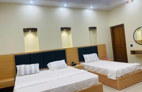 Karachi House | The Ballyfin Guest House Gulshan-e-Iqbal