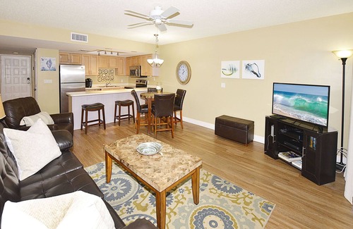 Stuart Condo | The Barefoot Getaway