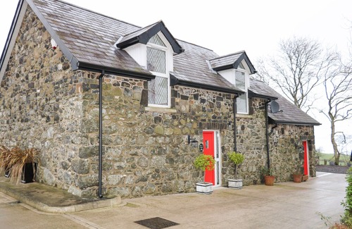 Cairncastle Cottage | The Barn @ BallyCairn, BALLYGALLY