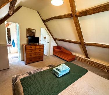 Highbridge House | The Barn