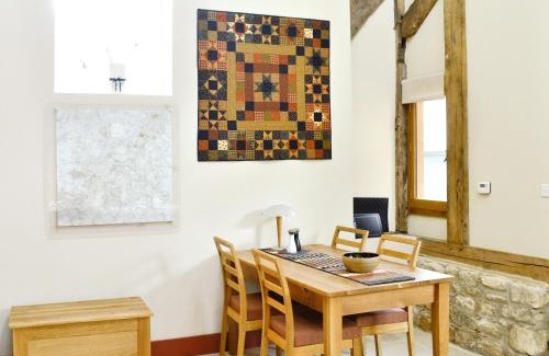 Winchcombe House | The Barn Reborn - Nrp