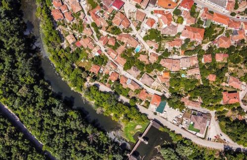 Veliko Tarnovo House | The Base- balance hub