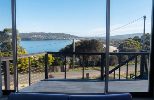 Primrose Sands House | The Beach escape @ Primrose Sands