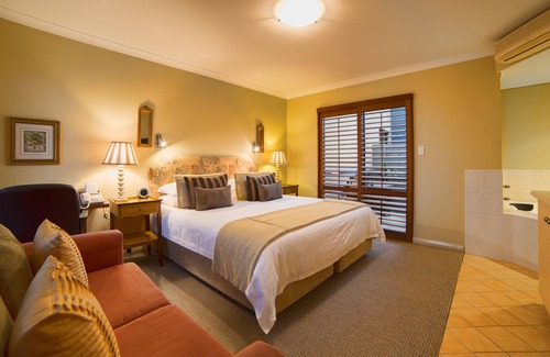 Collingwood Park House | The Beach House at Bayside