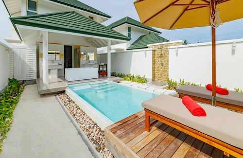 Dhigurah Hotel | The Beach House Collection at Siyam World - 24 Hour Premium All-inclusive