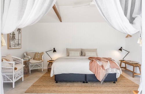 Vincentia House | The Beach Hut - Vincentia