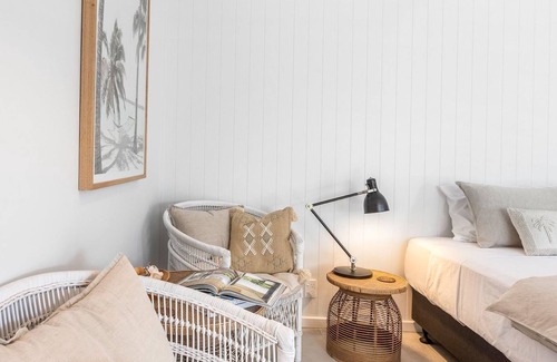 Vincentia House | The Beach Hut - Vincentia