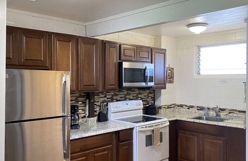 Honokowai Condo | The beach is waiting! Super cute unit,1 min walk to the beach across the street