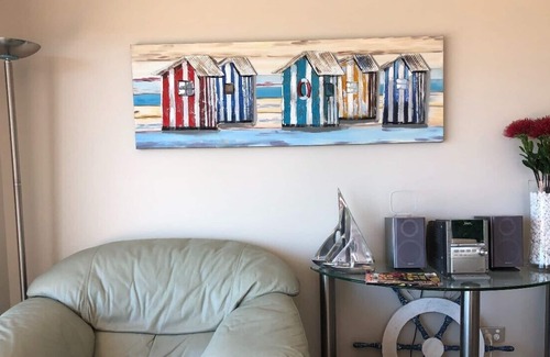 Tairua Cottage | THE BEACH POD - TAIRUA HOLIDAY HOME, with a garden in Tairua