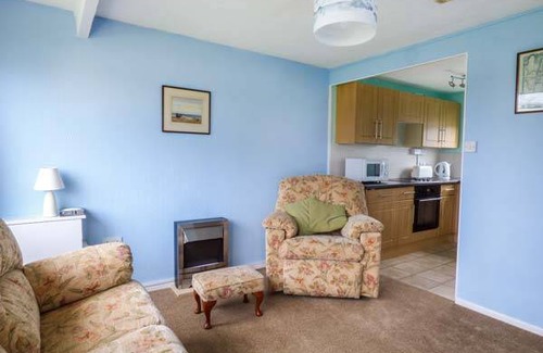 Scratby Cottage | The Beach Road Chalet Park, no. 123
