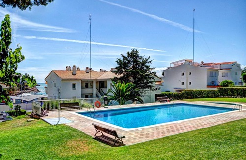 Sitges Apartment | The Beach Studio Aiguadolç by Hello Homes Sitges
