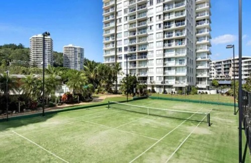 Burleigh Heads Apartment | The Beach Tower, in Burleigh. Level3!
