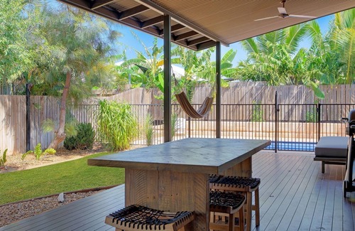 Bilingurr House | The Beachwood Nest - Holiday Home with coastal vibe and below ground pool