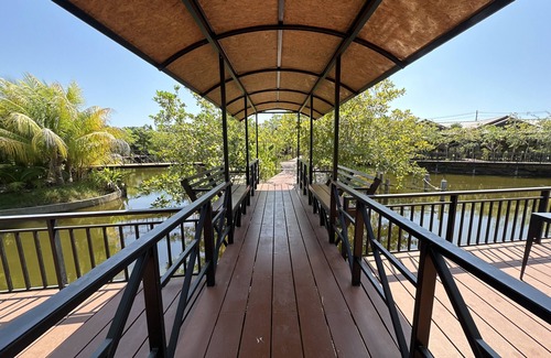 Chalong Villa | The Beatles Lagoon