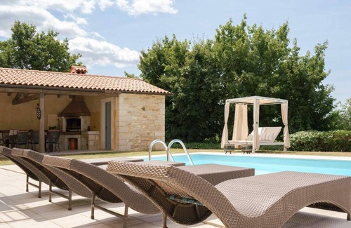 Prkacini House | The beautiful holiday home Villa Rustica in country style