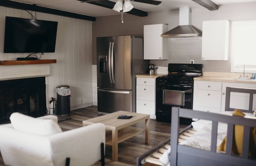 Red River Cabin | The Beautiful Pioneer Lodge 14