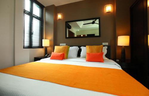 Male Hotel | The Beehive