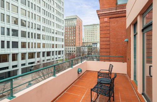 Downtown Richmond Hotel | The Berkeley Hotel