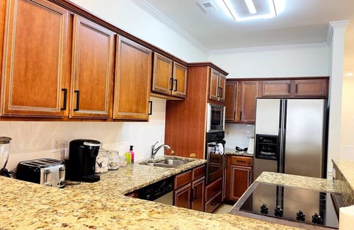 Atlantic Beach Apartment | The best location, Spacious ocean view 7BR, pool