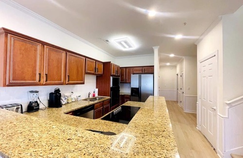 Atlantic Beach Apartment | The best location, Wonderful Ocean View 7BR+pool