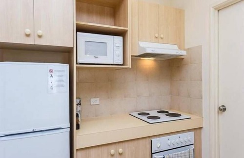 East Perth Apartment | The best location in Perth- 2 Bedroom Apartment close to OPTUS STADIUM -