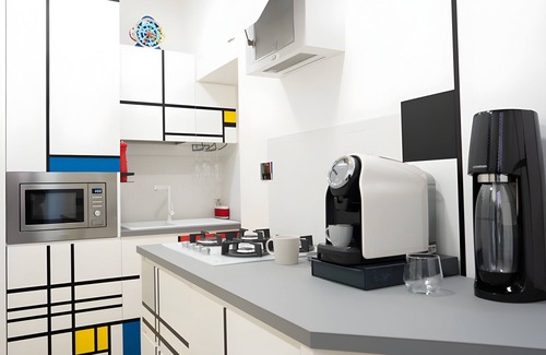 Rione VI Parione Apartment | The Best Nest - Home Suite Home, Where Ancient Rome's Allure Meets Modern Luxury