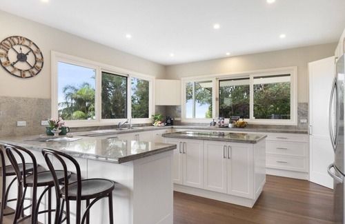 Newport House | The Best of Bungan Beach - Inspired Living with 360-Degree Views