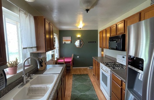 Pleasant View House | The Best Place