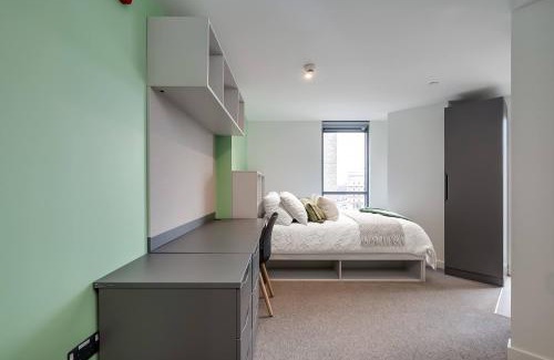 Belfast City Centre Apartment | The Best Value Option for The City Centre - Non Students Welcome