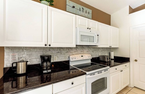 Windsor Palms House | The best you can get for privacy
