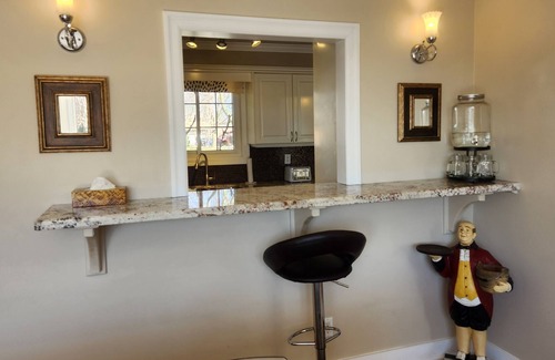 Historic Old Town House | The Birch Tree Cottage with Heated Salt Water Pool in Niagara on the Lake
