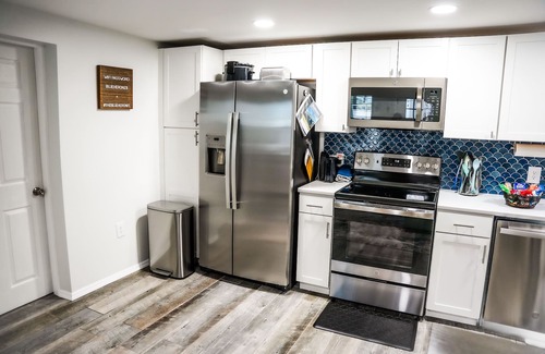 Weeki Wachee Gardens House | The Blue Heron | Riverfront Stay + Gulf Access