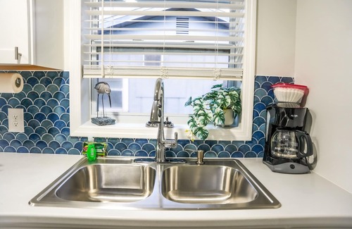 Weeki Wachee Gardens House | The Blue Heron | Riverfront Stay + Gulf Access