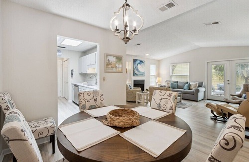 Fernandina Beach House | The Blue Whale - Just Blocks to the Beach