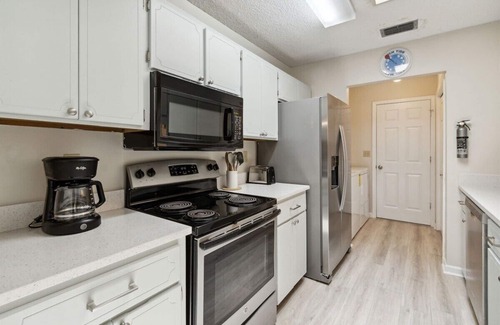 Fernandina Beach House | The Blue Whale - Just Blocks to the Beach