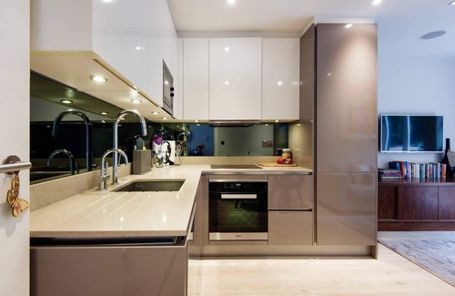 Hampstead Apartment | The Bohemian Rhapsody, Garden Apartment Hampstead - by Out of Office Lifestyle