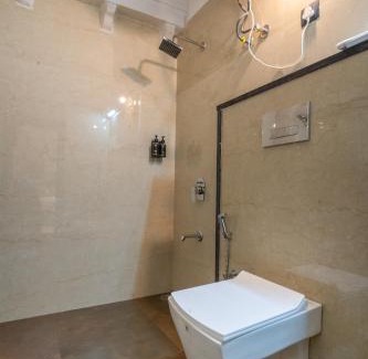 Lake Swaroop Sagar Bed & Breakfast | The Boho Royal Udaipur