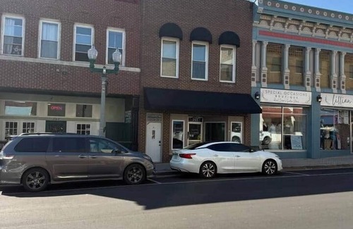Rolla Apartment | The Bookend Loft Above Perched above historic Pine Street in downtown Rolla