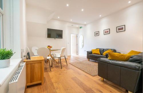 Sheffield Apartment | The Botanical Flat 1