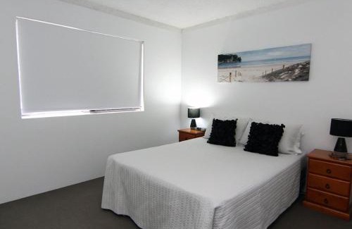 Forster Apartment | The Breakers 8