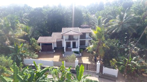 Pinnawala House | The Breeze Pinnawala