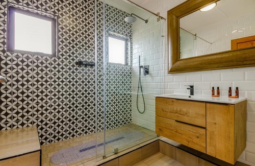 St. Lucia Apartment | The Bridge 54
